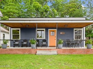 226 E Water St, Washington, NC 27889