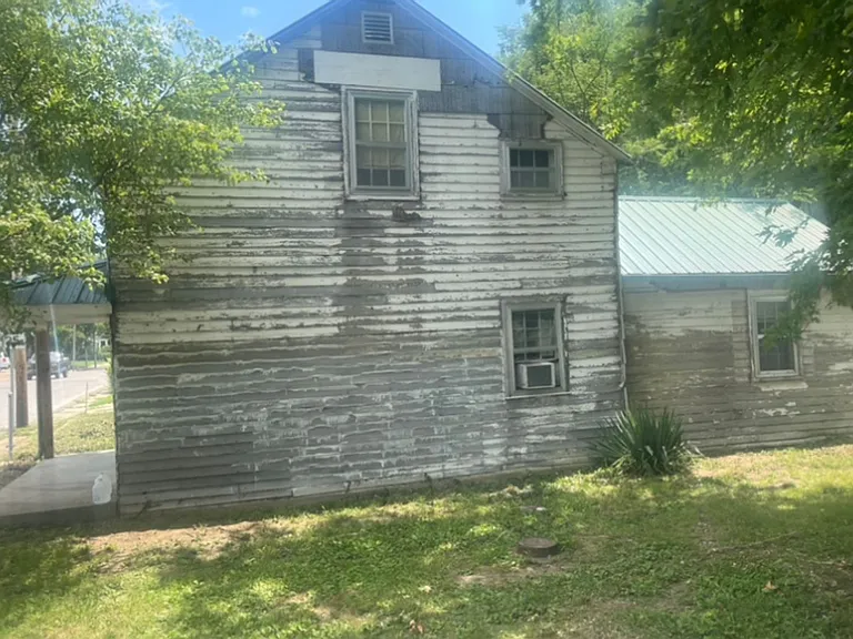 804 Market St — Photo 5