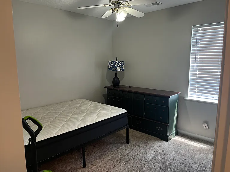 26 Cutlers Ct #B — Photo 11