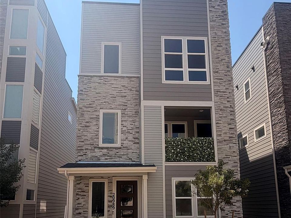 1st image of 20989 E Quincy Drive