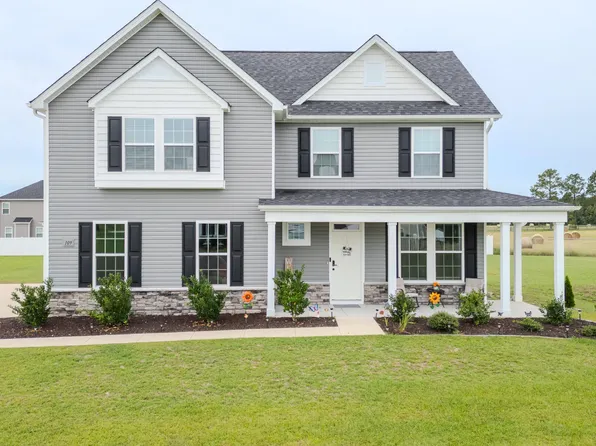 109 Tuscany Cir, Princeton, NC 27569