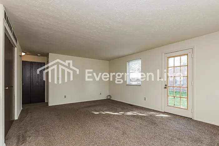 8197 Mount Washington Dr — Photo 3