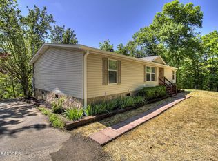 984 Pleasure Rd, Sevierville, TN 37876