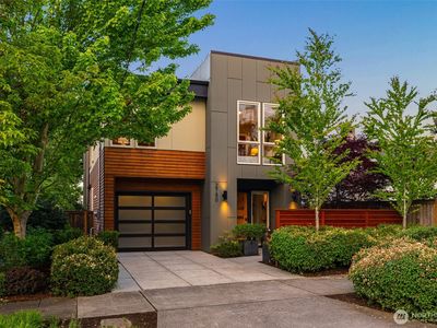 2750 Belvidere Avenue SW, Seattle, WA, 98126