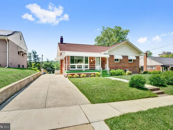 4612 Adrian St, Rockville, MD 20853