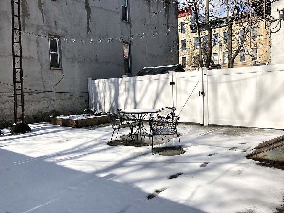 1st image of 166 Rogers Ave #1