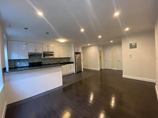 Rented by Oxford Property Group | media 6