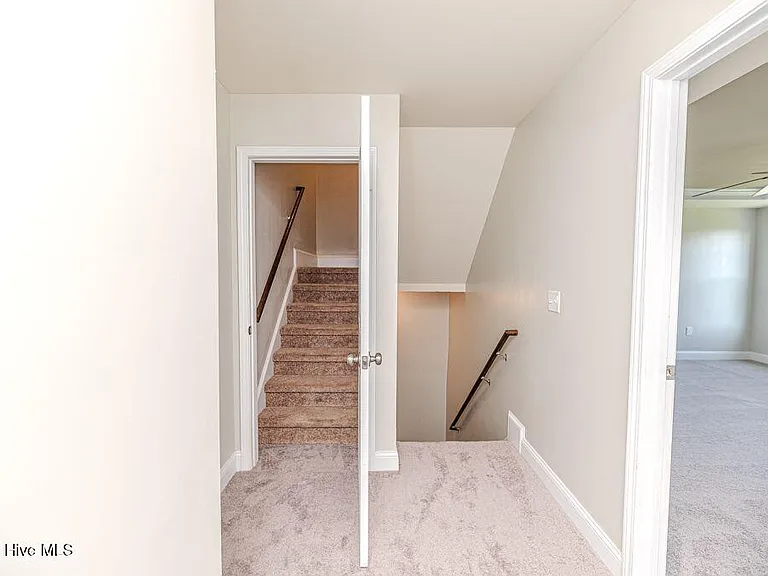 457 N Prince Henry Way — Photo 45