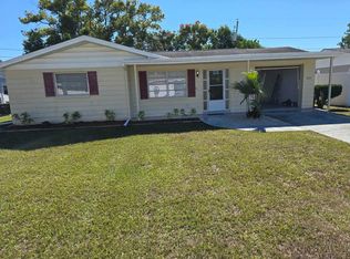 4922 Salem Dr, New Port Richey, FL 34652