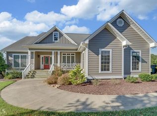 55 Highland Ridge Dr, Hartwell, GA 30643