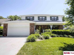 15583 Walnut Cir, Omaha, NE 68144