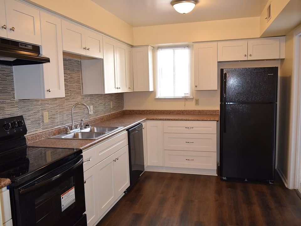 1st image of 1295 Glyndon Dr