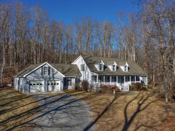 260 Round Hill Rd, Lexington, VA 24450