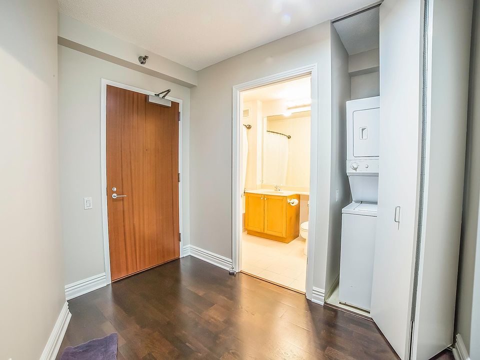 1st image of 400 N Lasalle St APT 904