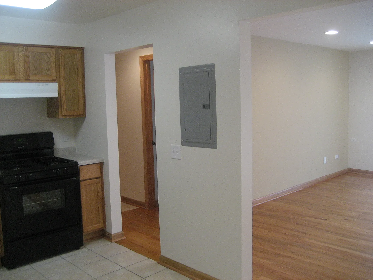 1 bed, $1,260 — Photo 3