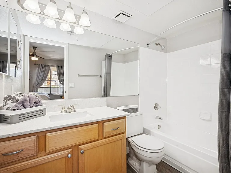 Garden Grove Apartment Homes — Photo 8