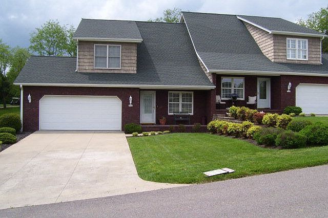 1st image of 230 Saint Andrews Dr
