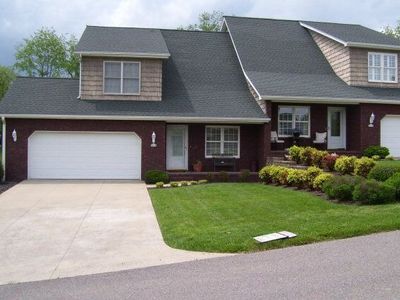230 Saint Andrews Dr, Bristol, VA, 24202