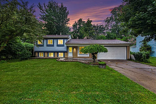 3675 Anvil Dr Photo 1