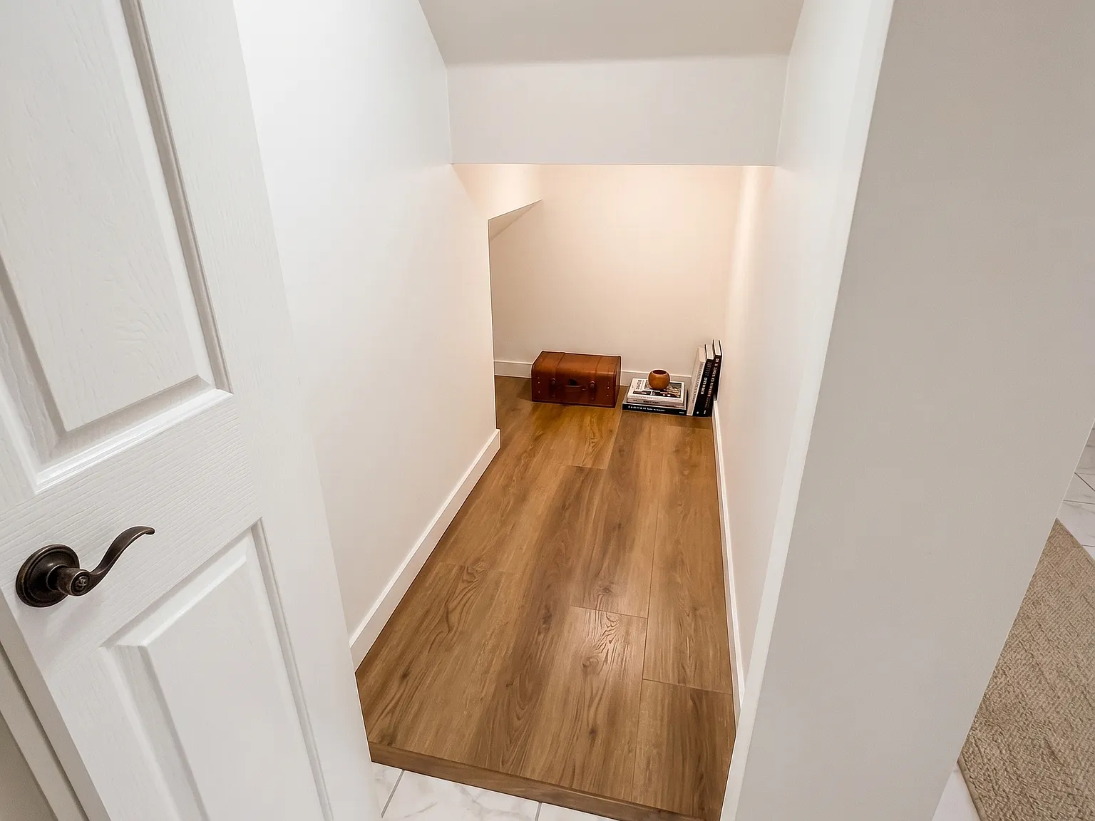 2 bed, $1,800 — Photo 2