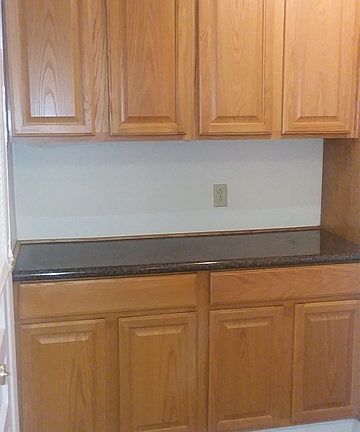 5th image of 1059 E Sherwood Dr