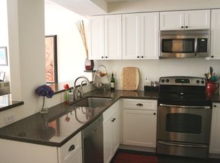 769 Hayes St APT 203, Seattle, WA 98109