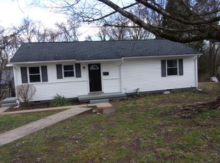 120 Alger Rd, Oak Ridge, TN 37830