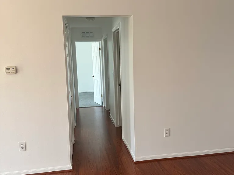 809 Sunset Ln — Photo 6