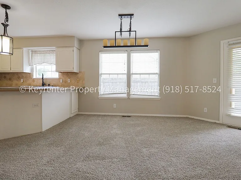1228 W 112th Dr S — Photo 10