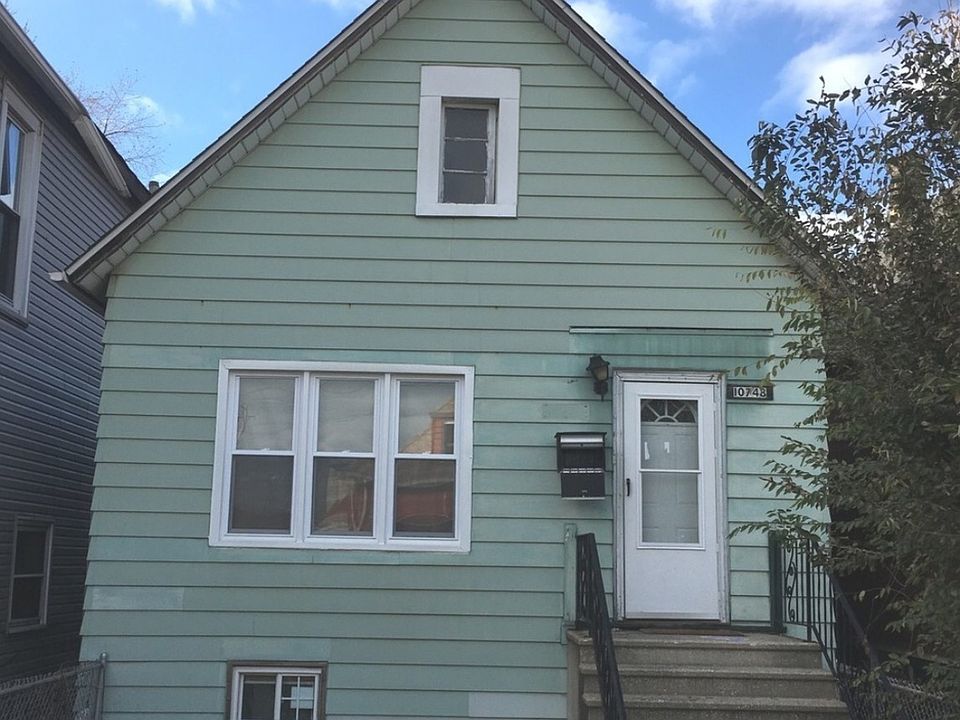 1st image of 10748 S Hoxie Ave