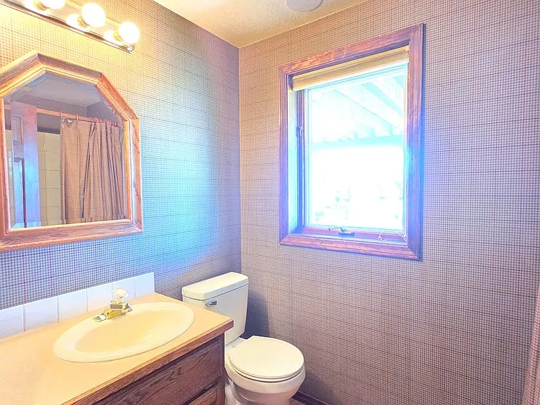 7706 E Woodview Dr — Photo 37