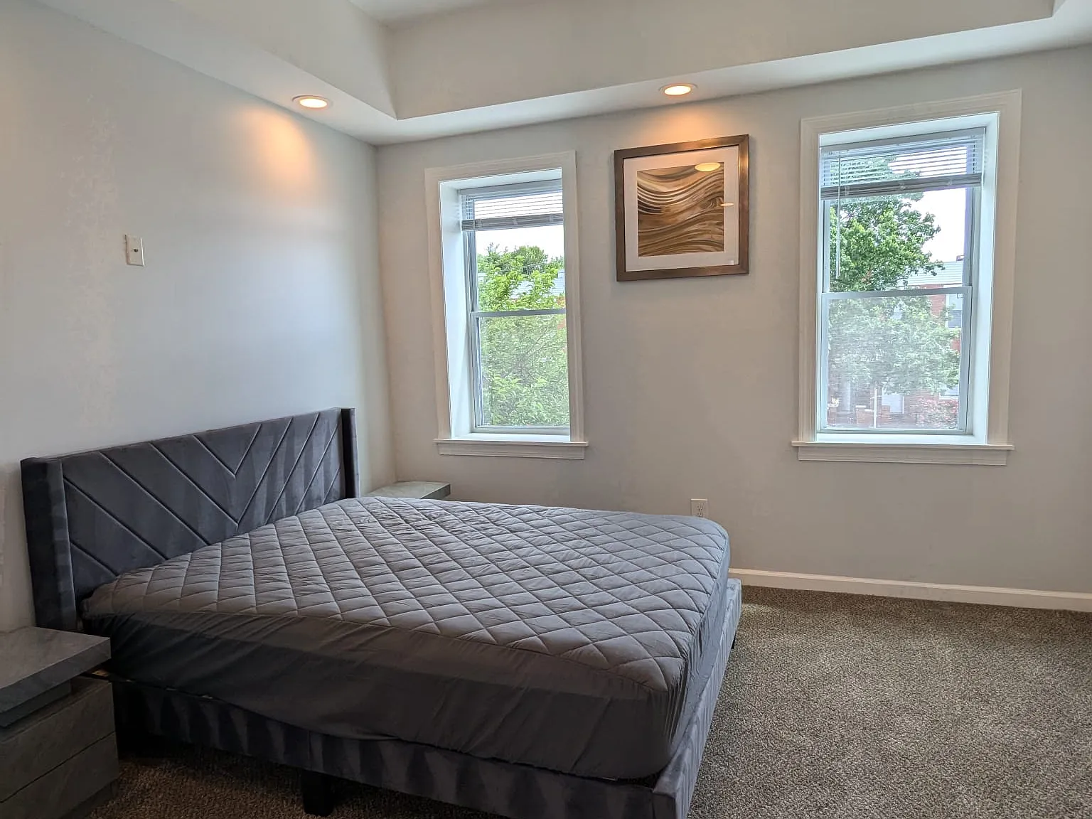 3 bed, 3.5 bath, 1818 sqft, $790 — Photo 1