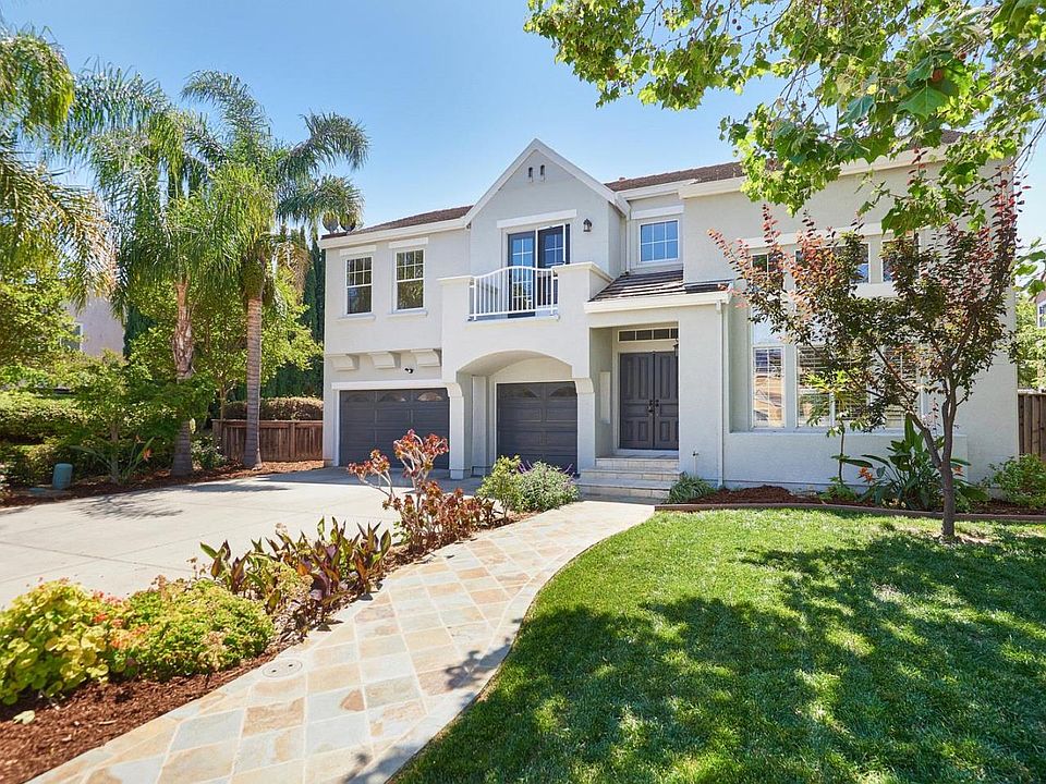 1st image of 3072 Silverland Dr