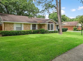 5919 Lattimer Dr, Houston, TX 77035
