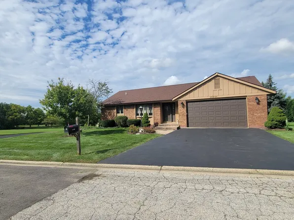 39934 N Fairway Dr, Antioch, IL 60002