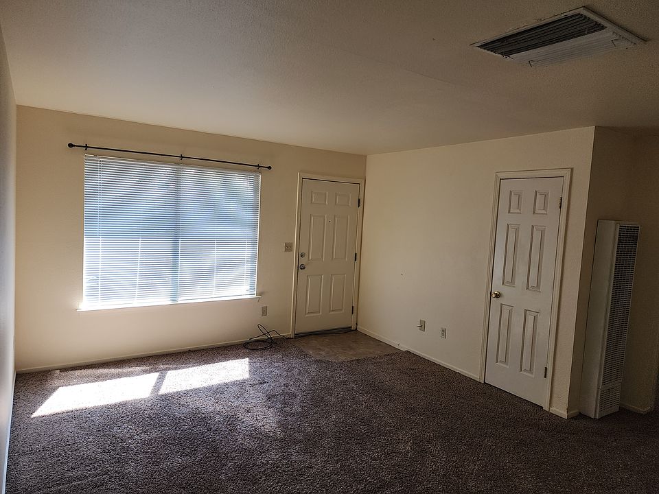 1st image of 4176 Main St #B