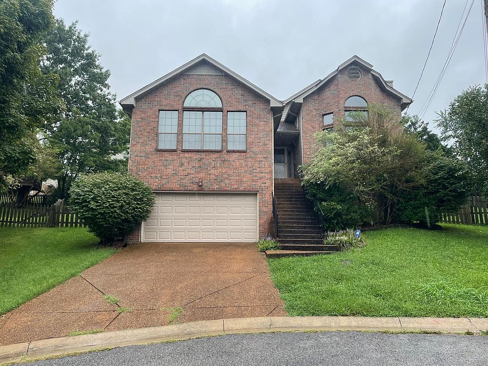 1st image of 1013 Cobble Pl
