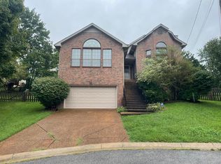 1013 Cobble Pl, Nashville, TN 37211