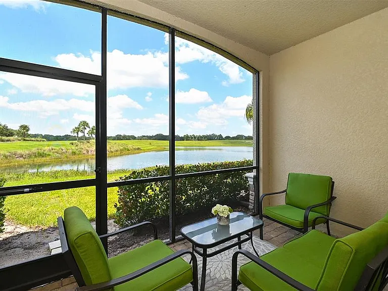 5567 Palmer Cir #104 — Photo 31