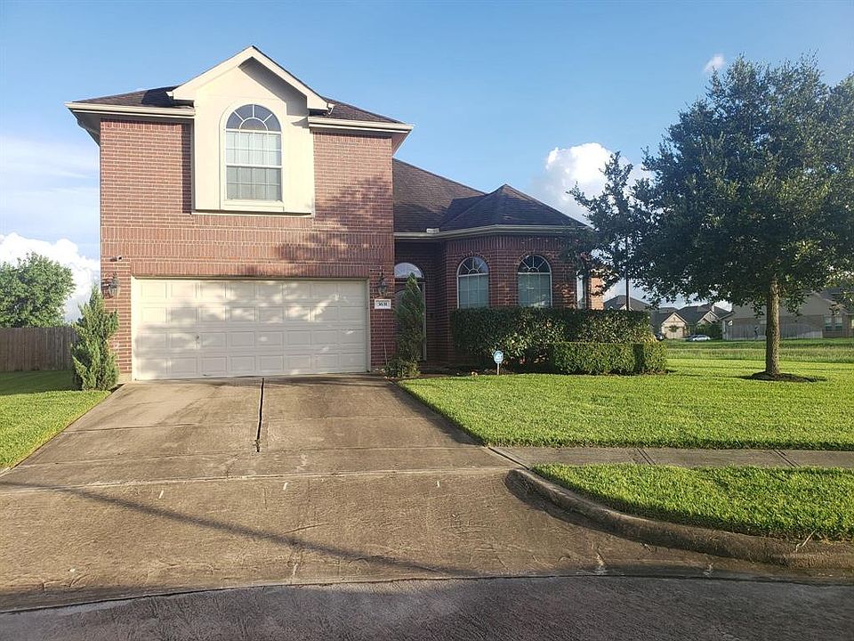 1st image of 3631 Hera Dr