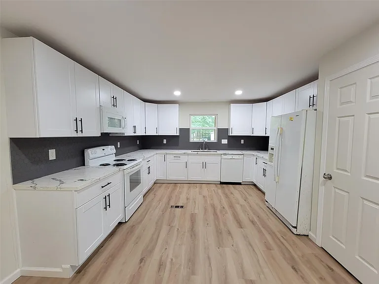 13126 S Lee Shore Dr — Photo 6