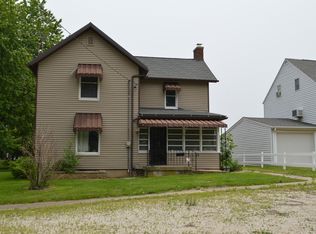 218 S Mason St, Sheffield, IL 61361