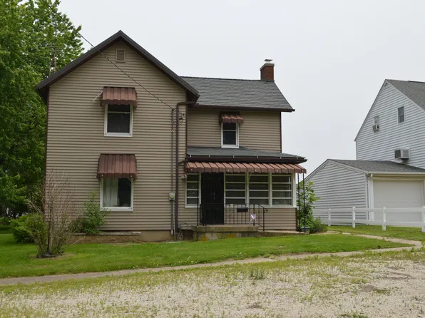 218 S Mason St, Sheffield, IL 61361