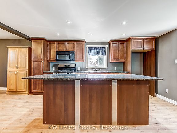 3rd image of 358 Windham Ln #2