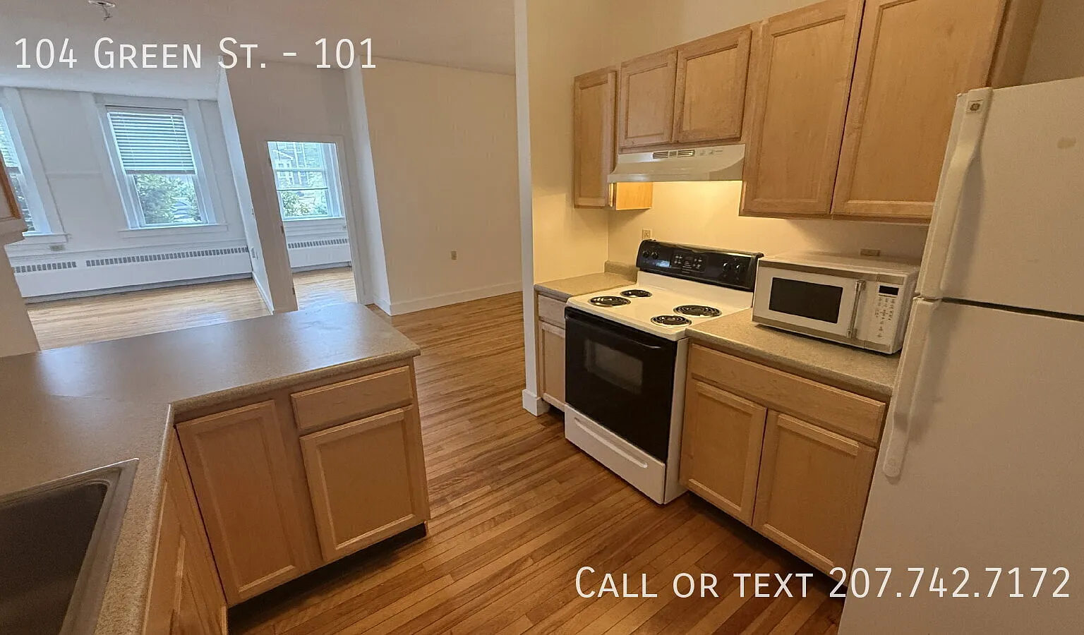 Heat & Hot Water Included! Converted School House - Gorgeous 2 Bedroom Apt, Somersworth. — Photo 1