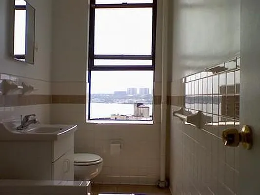 Sold by Mazzeo Real Estate | media 14