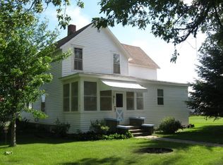 312 Bell Ave E, Estelline, SD 57234