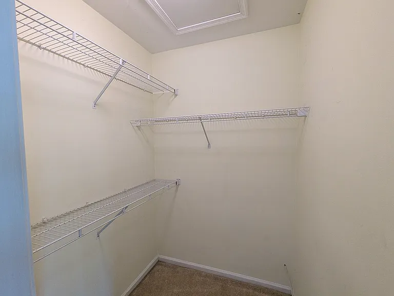 7102 Union Ct — Photo 16