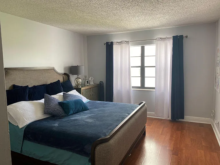 9235 SW 8th St #205 — Photo 8