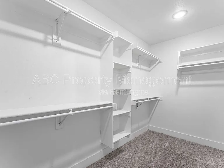 410 Citation St — Photo 17